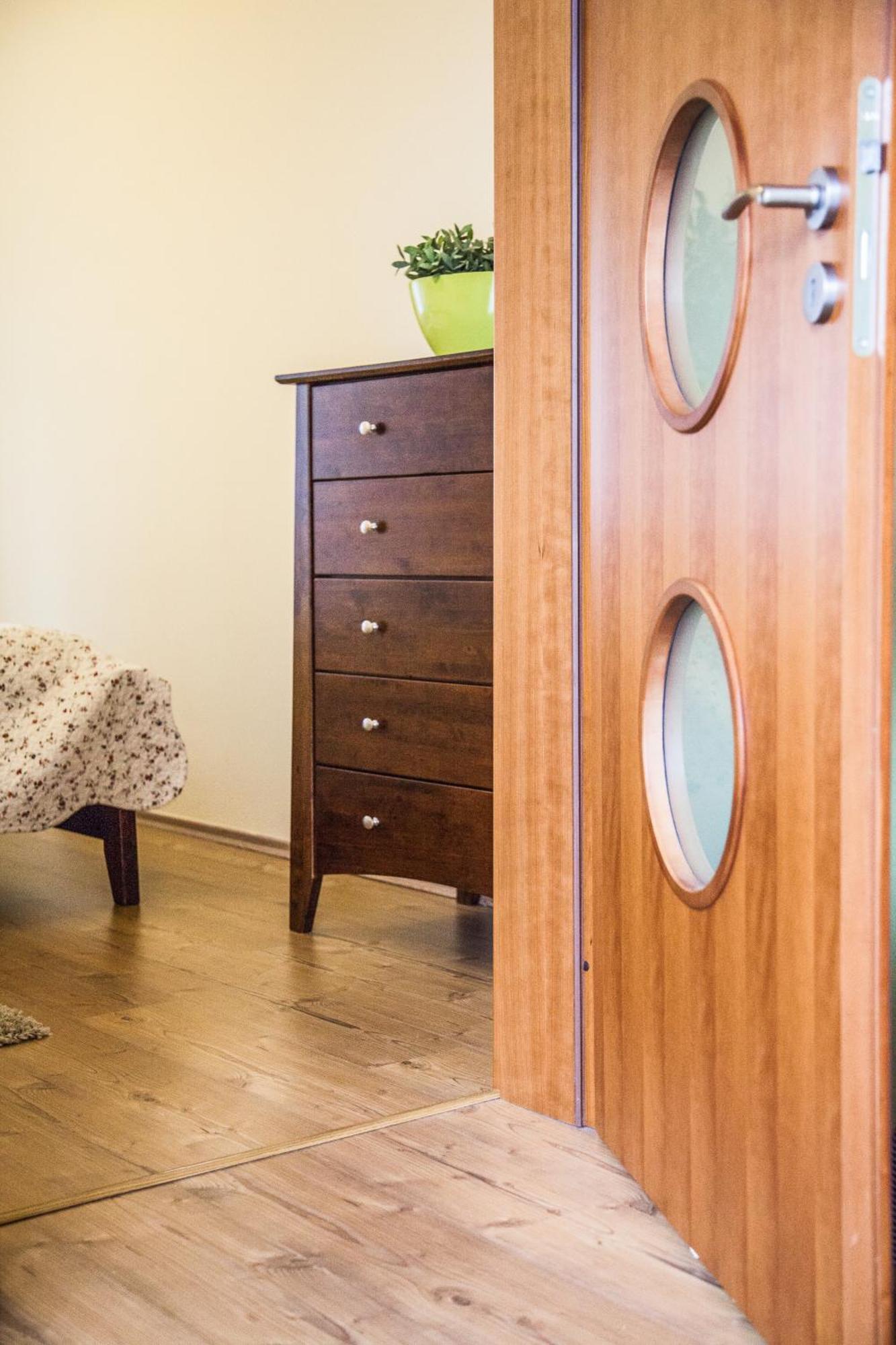Apartmany U Cerveneho Stromu Rožnov pod Radhoštěm Oda fotoğraf